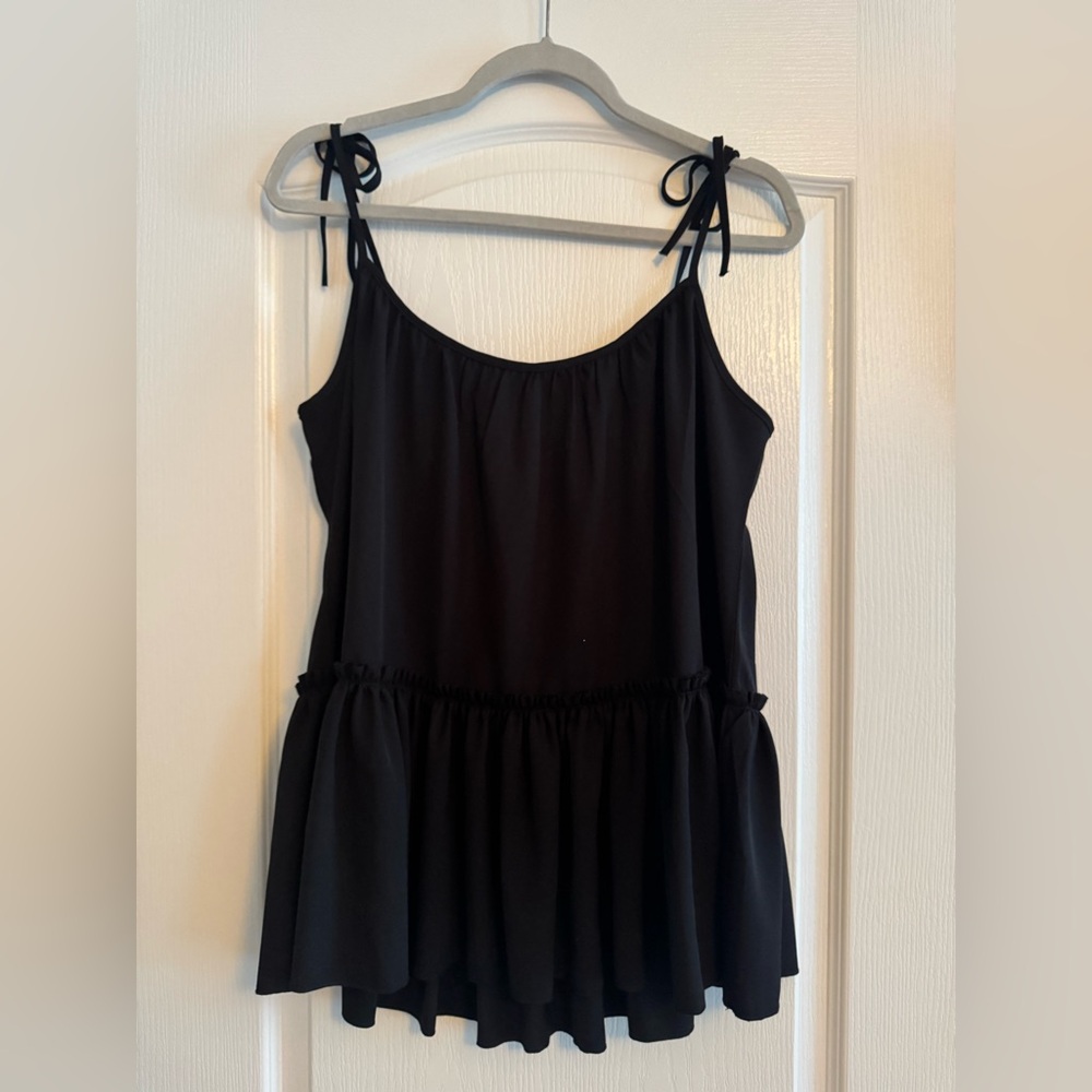 flowy black tank top
